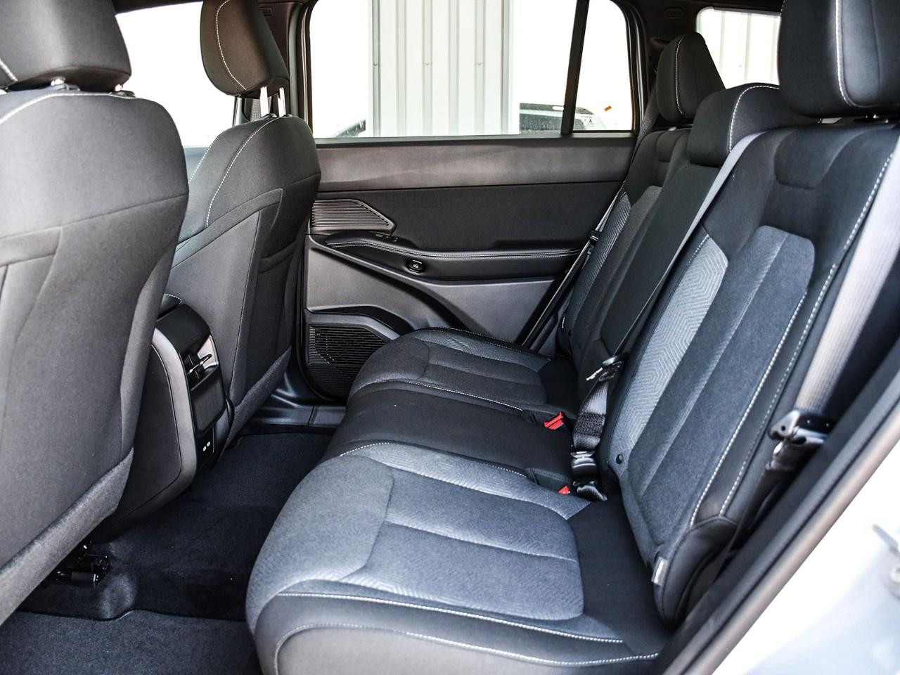 2026 Jeep Cherokee  Photo