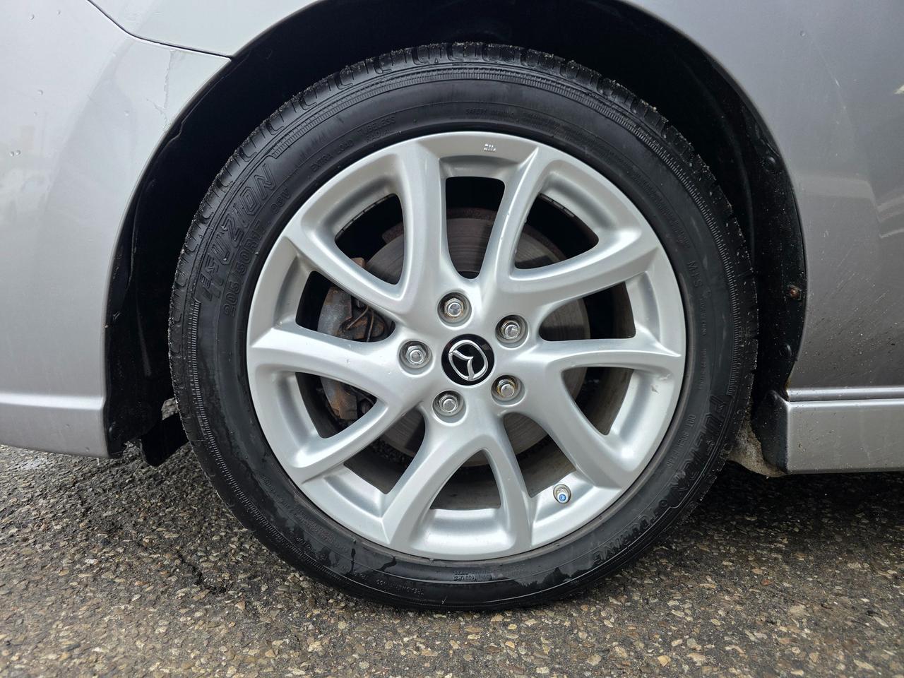 2017 Mazda MAZDA5 GT Accident Free | Leather Seats | Sunroof | Parking Sensors Photo