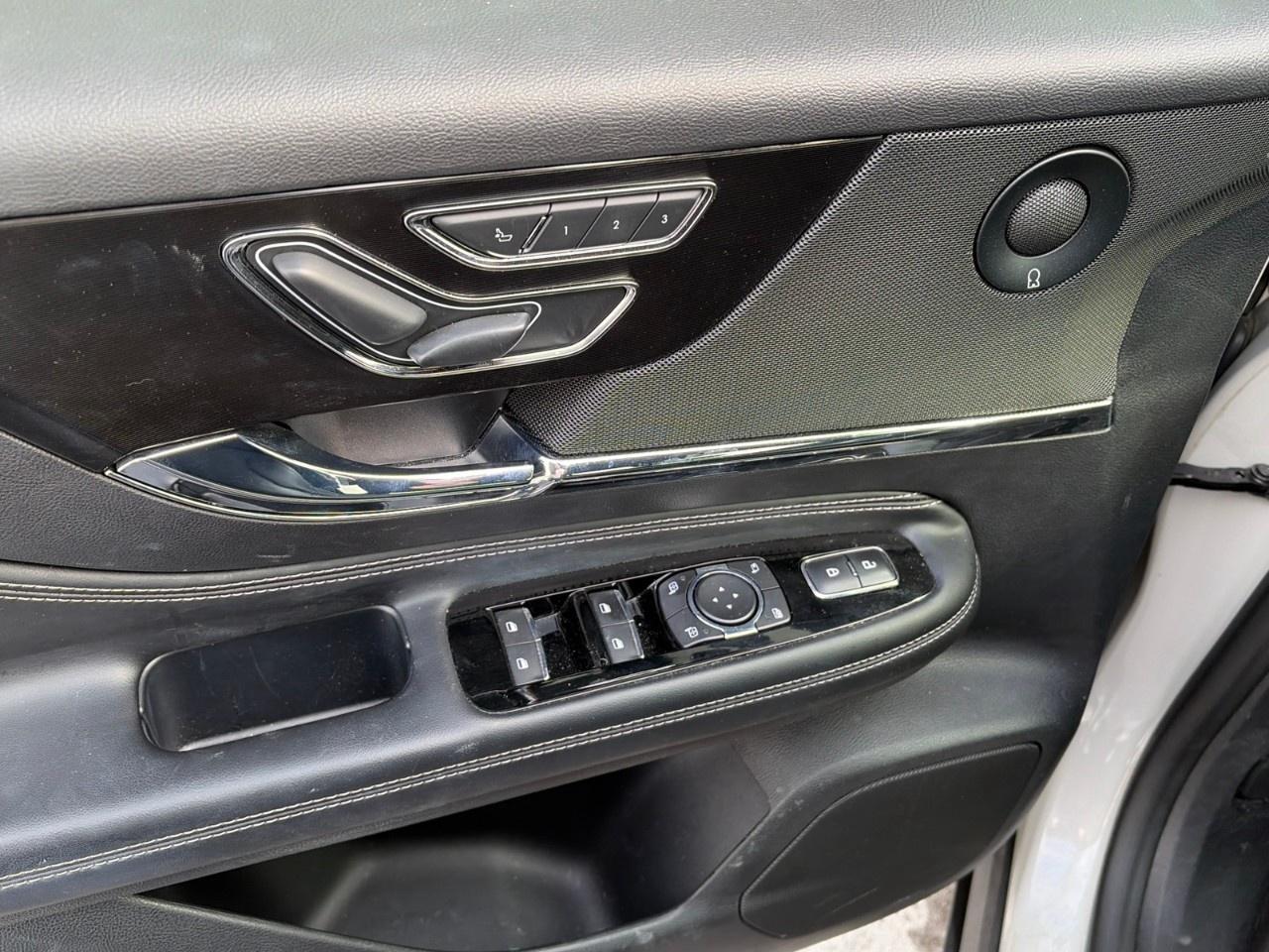 2021 Lincoln Corsair Reserve AWD Photo