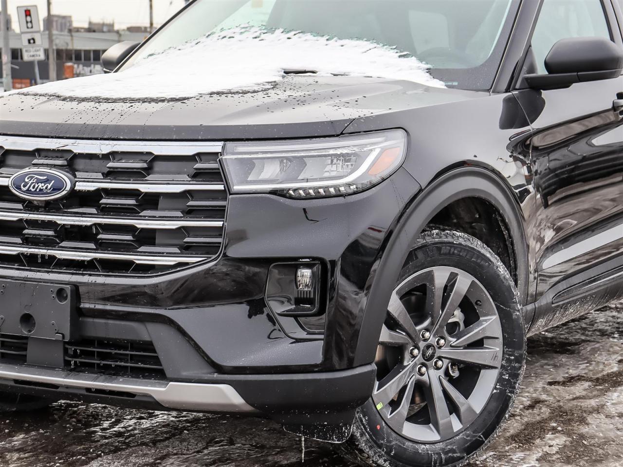 2026 Ford Explorer Active Photo