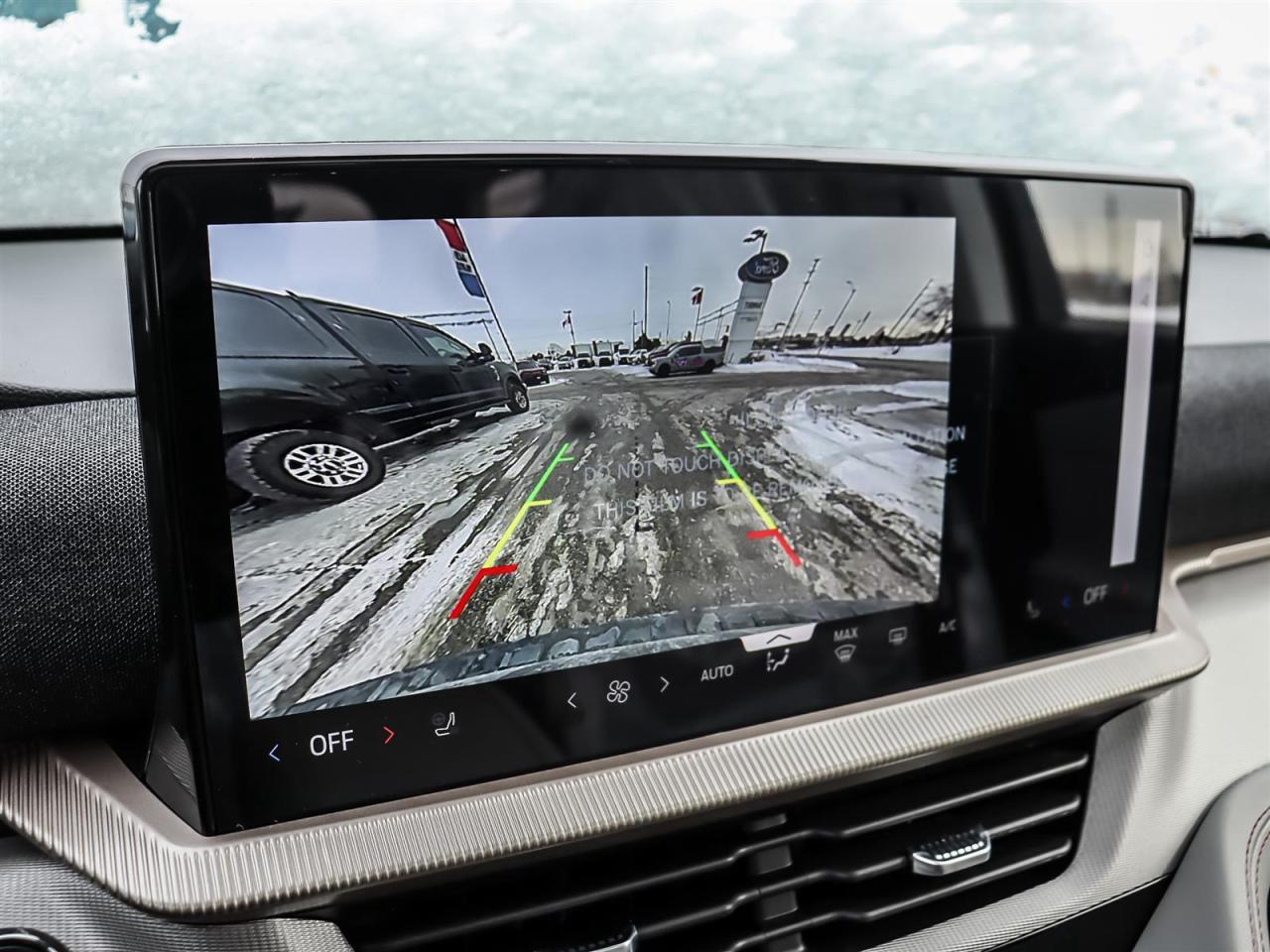 2026 Ford Explorer Active Photo