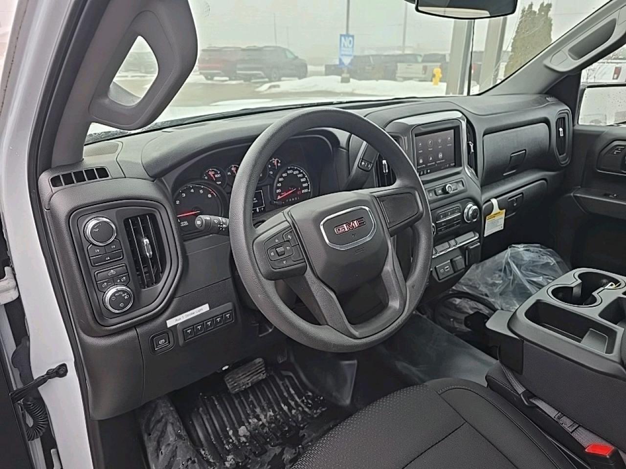 2024 GMC Sierra 3500 HD Chassis Pro SERVICE BODY Photo