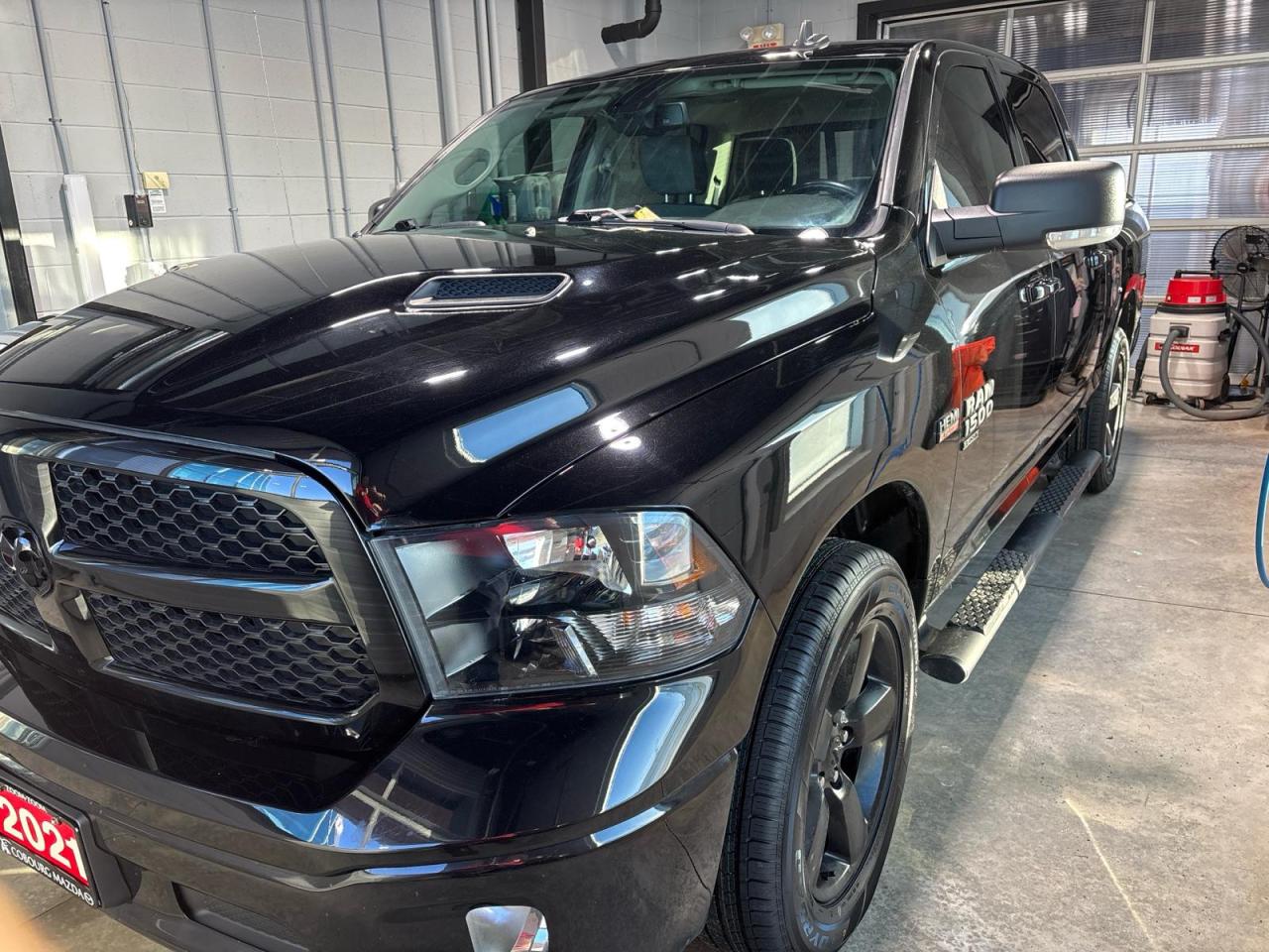 2021 RAM 1500 Classic SLT Tradesman Crew Cab SWB 4WD Photo