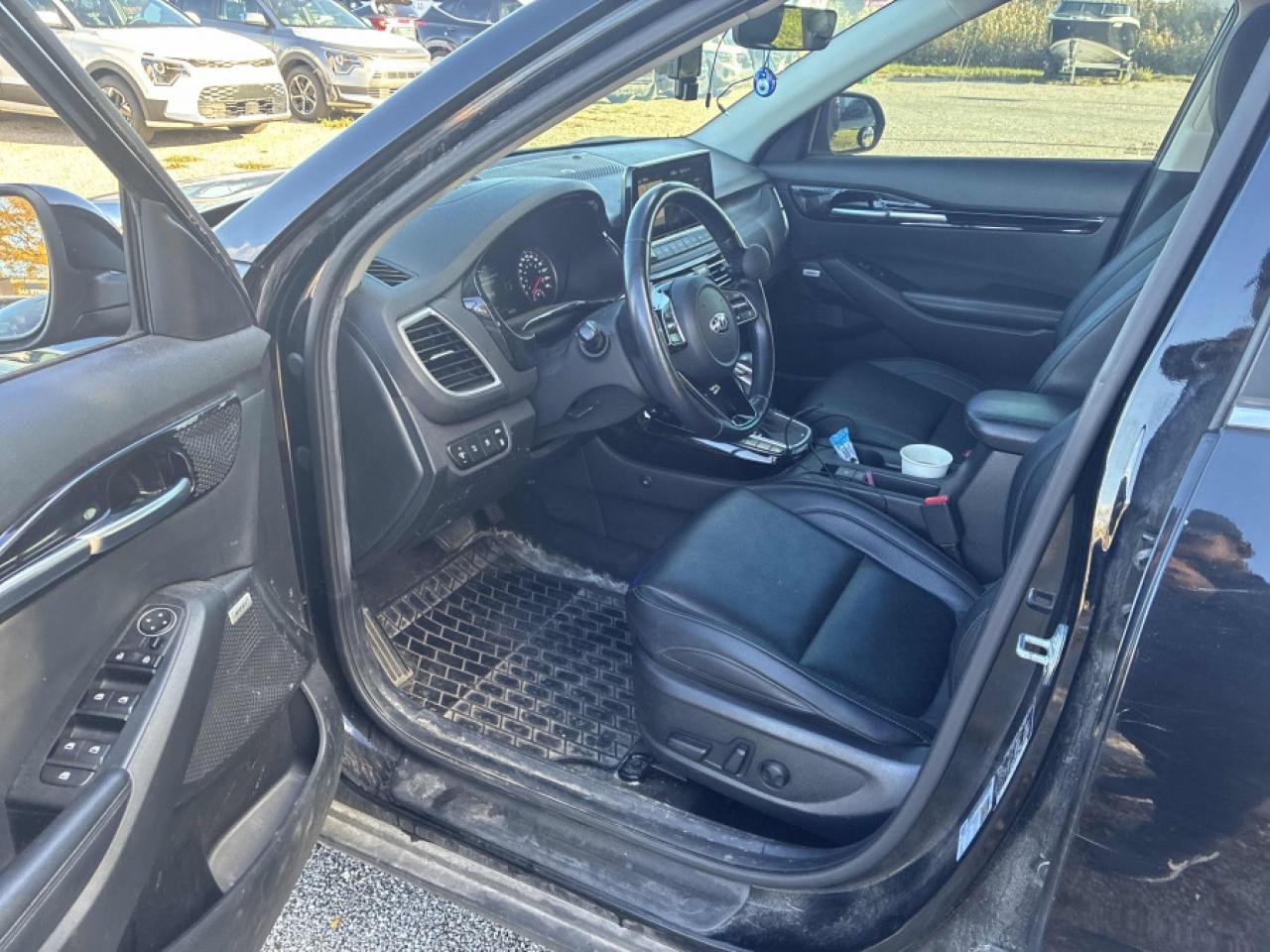 2021 Kia Seltos SX TURBO/ NAVI/ AWD/ REAR CAM/ LEATHER - Photo #6