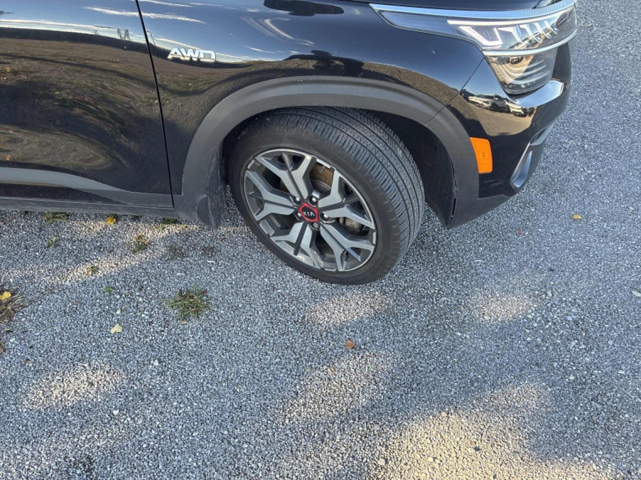 2021 Kia Seltos SX TURBO/ NAVI/ AWD/ REAR CAM/ LEATHER - Photo #9