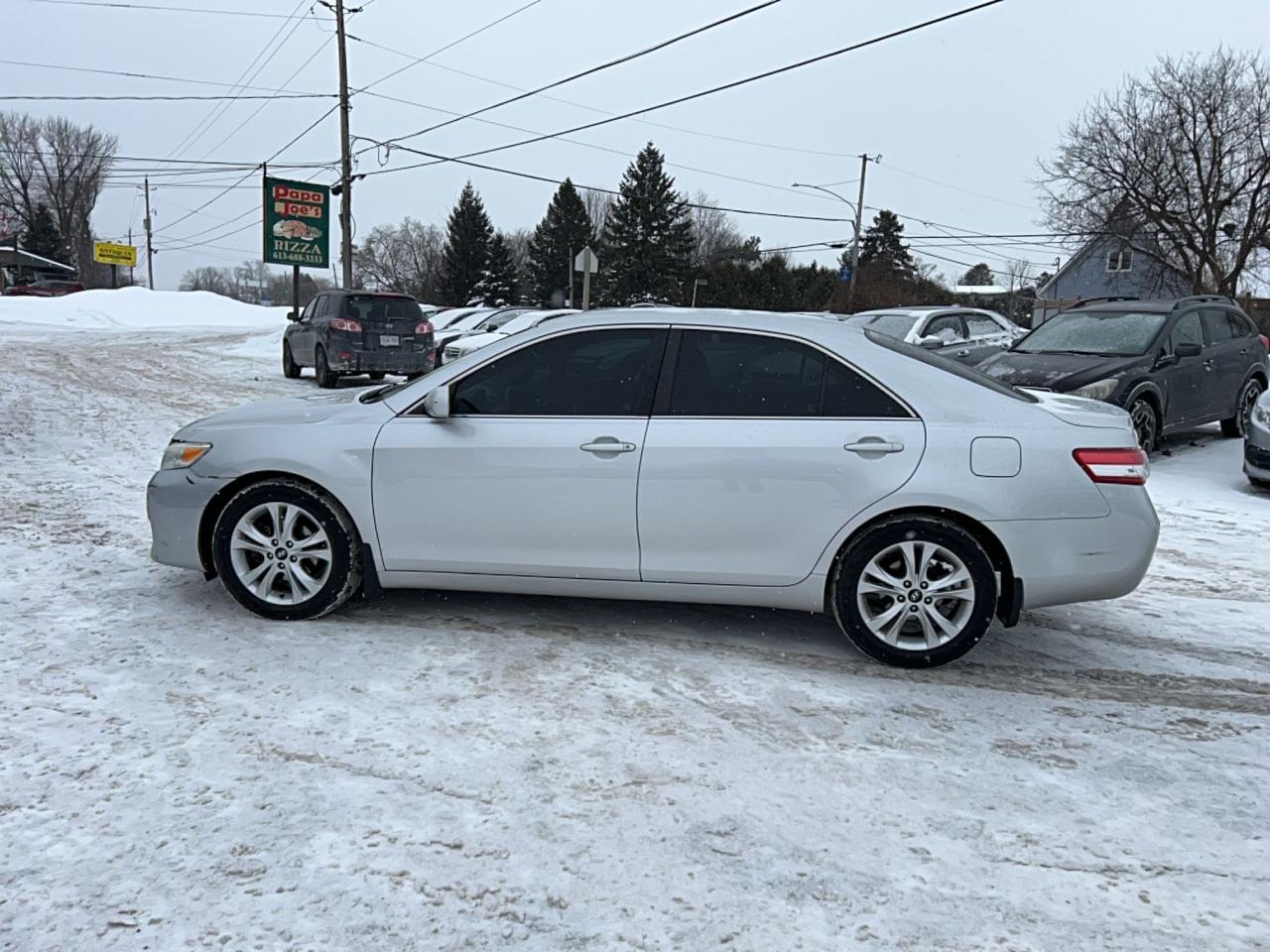 2011 Toyota Camry LE Photo