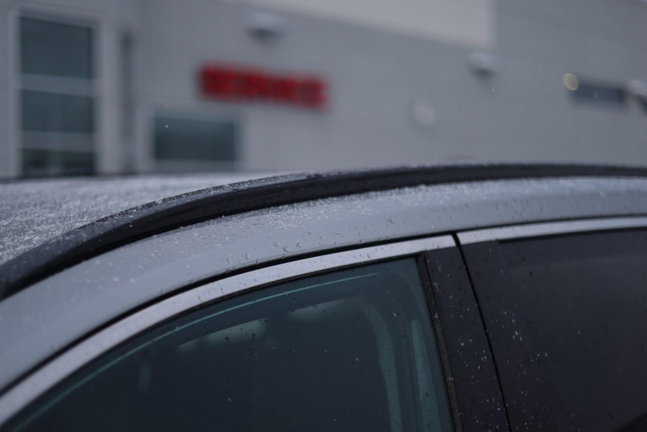 2019 Toyota RAV4 AWD LE Photo