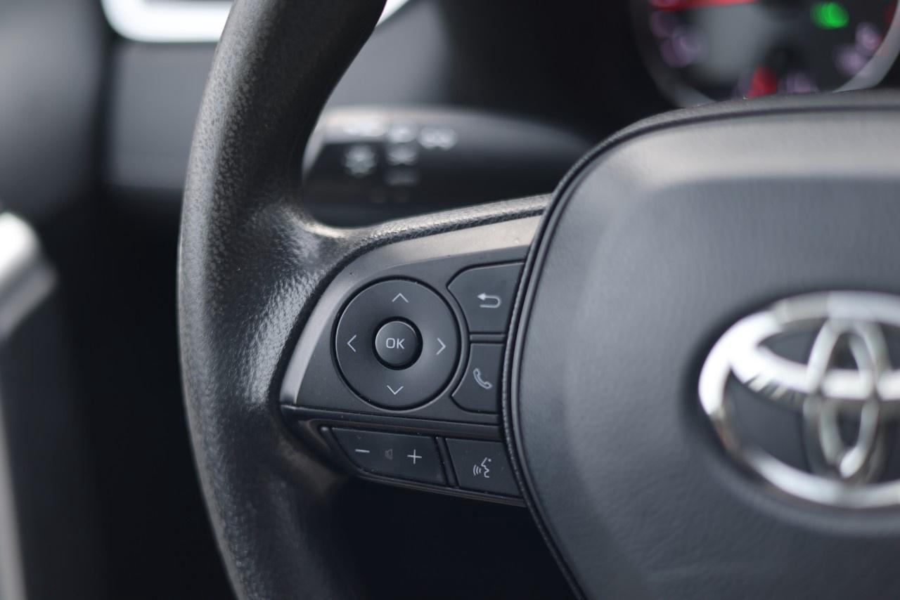 2019 Toyota RAV4 AWD LE Photo