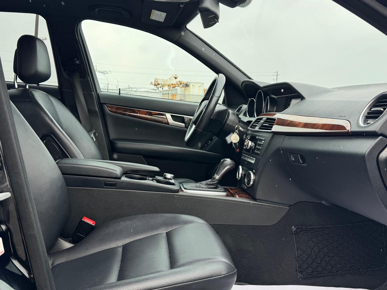 2012 Mercedes-Benz C-Class C 250 **DEALER SERVICED** Photo