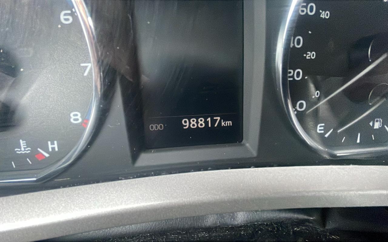 2017 Toyota RAV4 XLE Photo