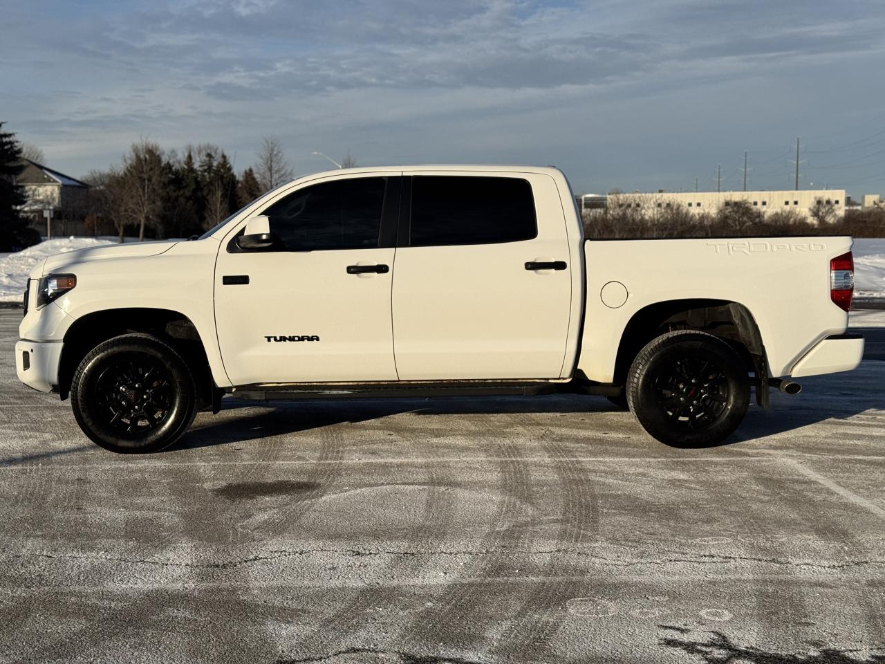 2017 Toyota Tundra 4WD Crewmax 146" 5.7L TRD PRO!! Photo