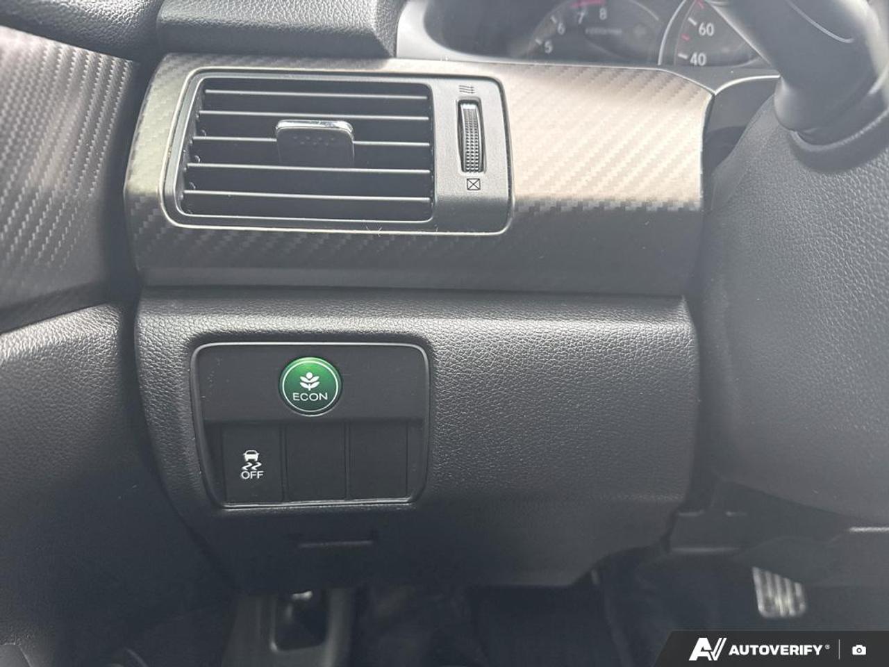 2017 Honda Accord SPORT / NO ACCIDENTS / ROOF / HTD SEATS / PWR SEAT Photo