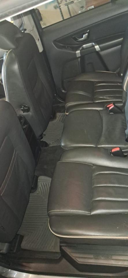 2013 Volvo XC90 Premier Plus- AWD Photo