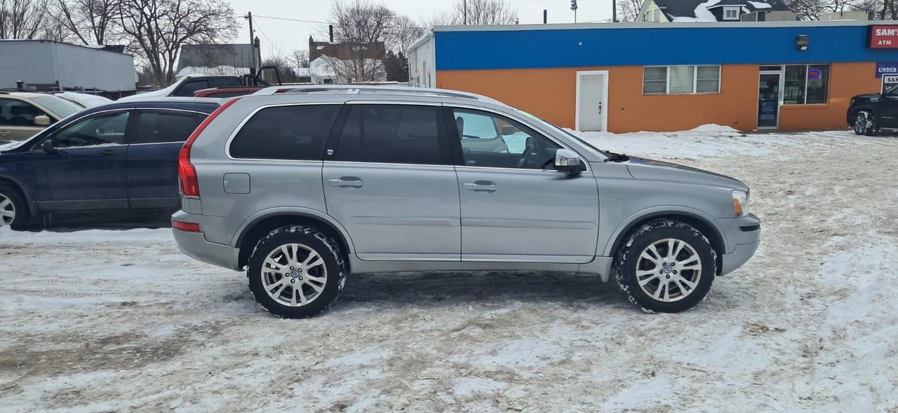 2013 Volvo XC90 Premier Plus- AWD Photo3