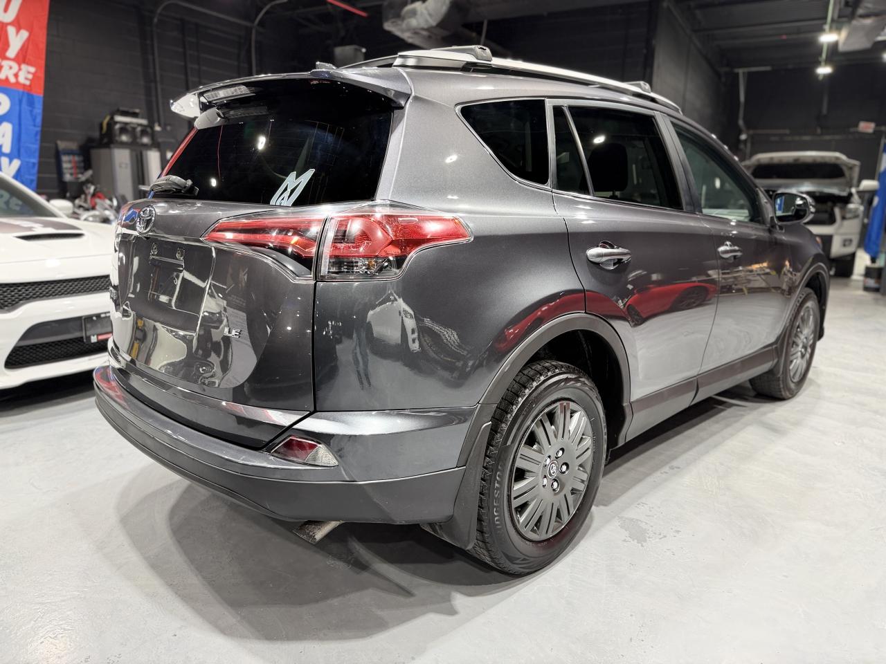 2016 Toyota RAV4 FWD 4dr LE - Photo #5