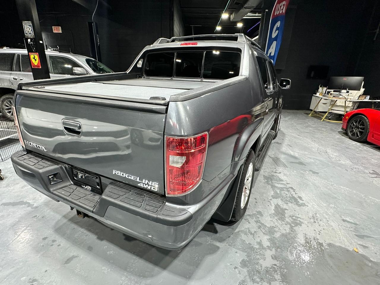 2010 Honda Ridgeline  - Photo #4