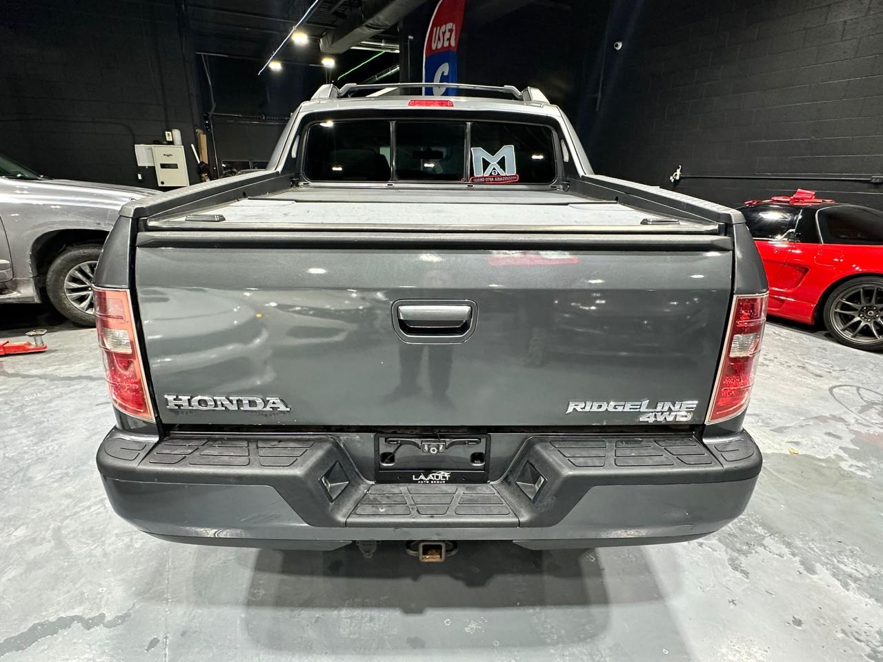 2010 Honda Ridgeline  - Photo #5