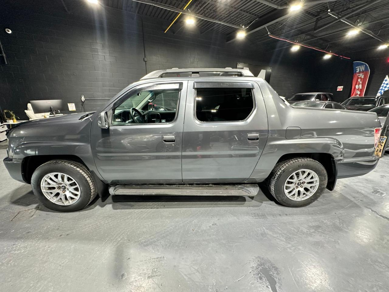 2010 Honda Ridgeline  - Photo #7