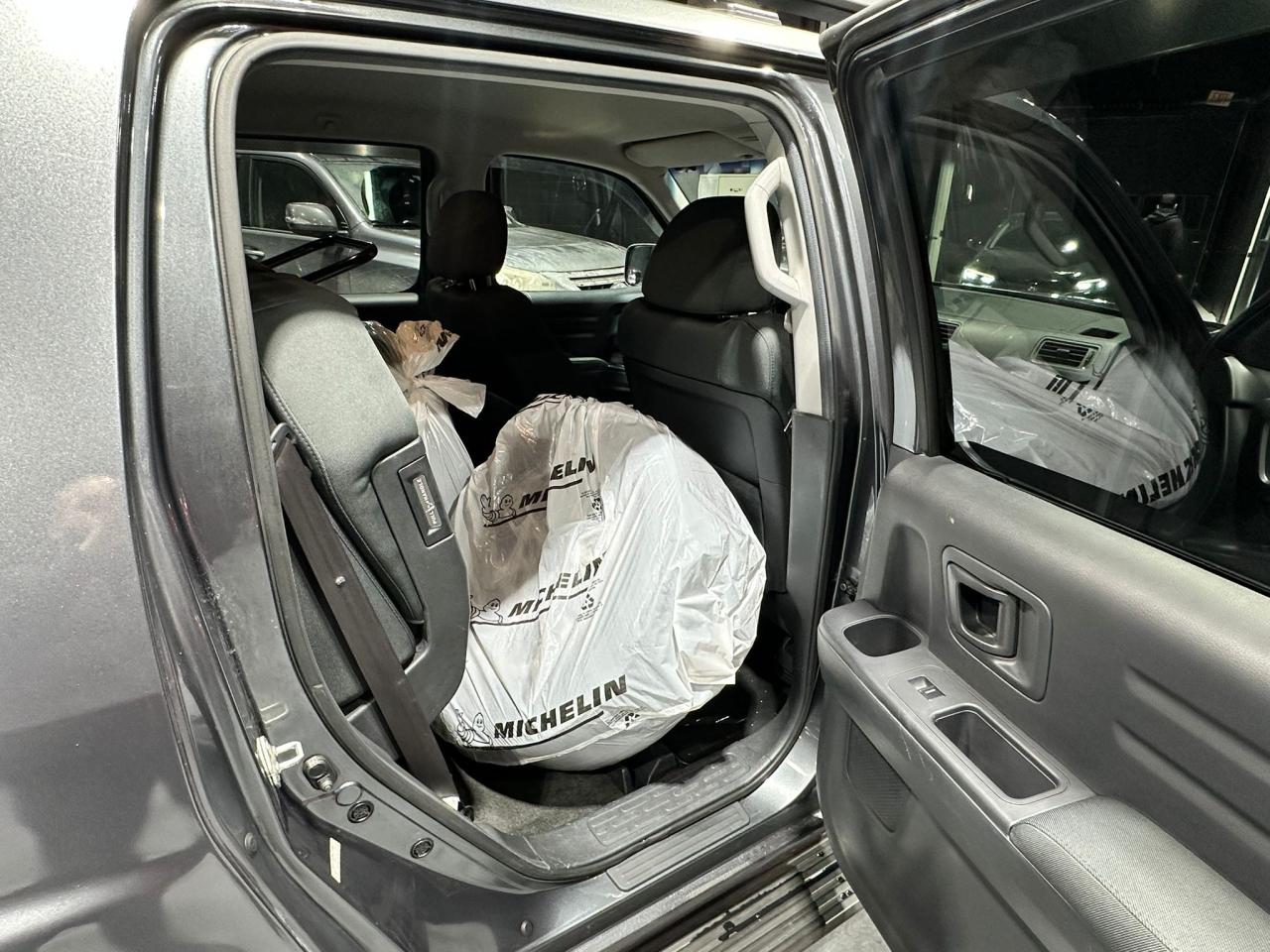 2010 Honda Ridgeline  - Photo #10