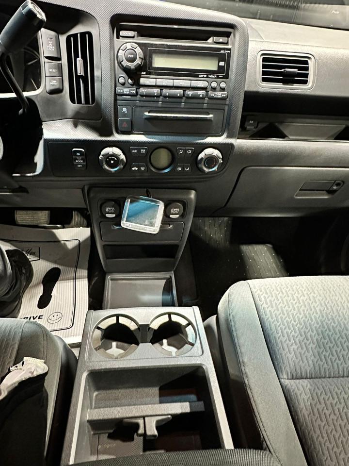 2010 Honda Ridgeline  - Photo #15