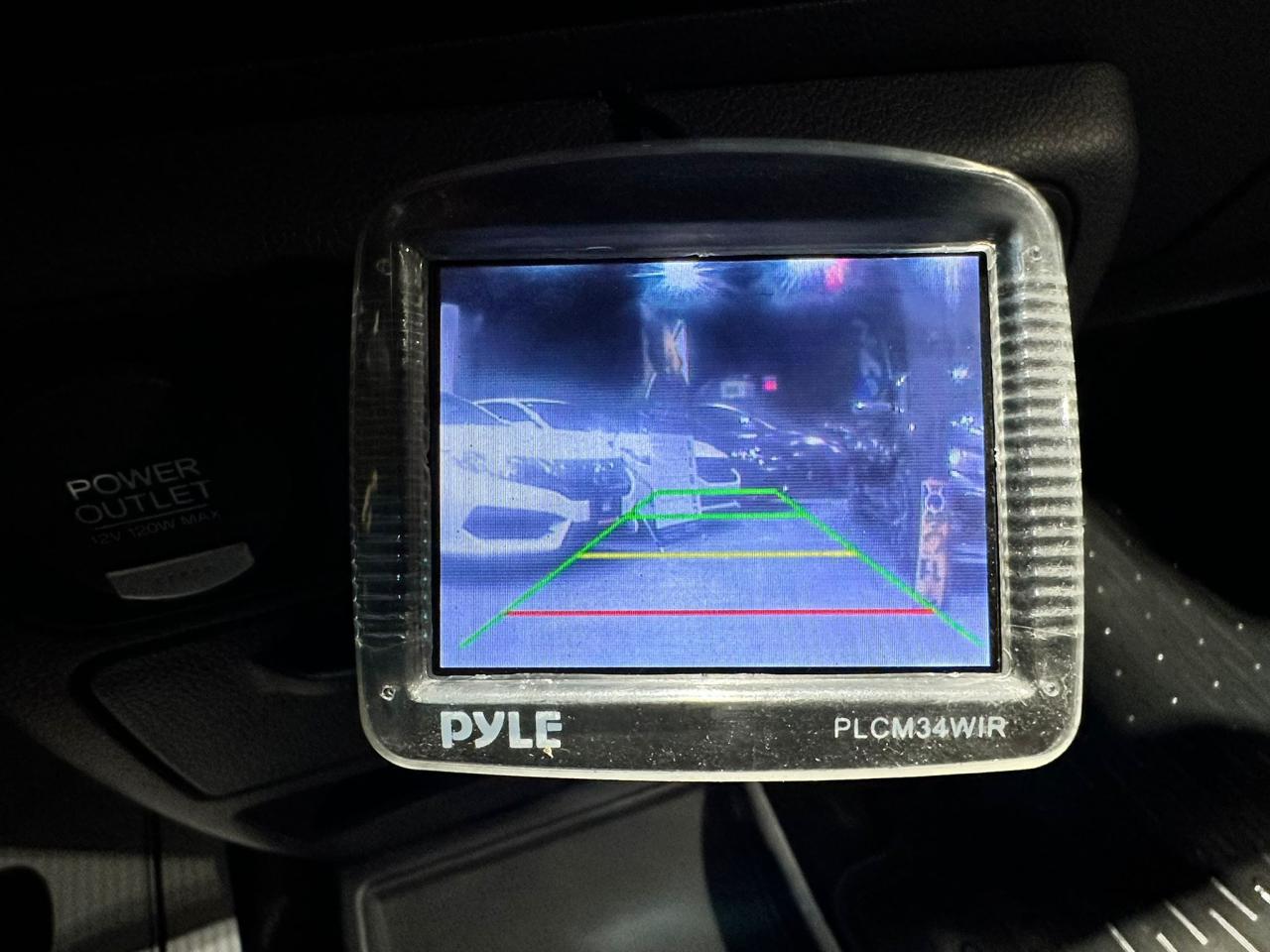 2010 Honda Ridgeline  - Photo #18