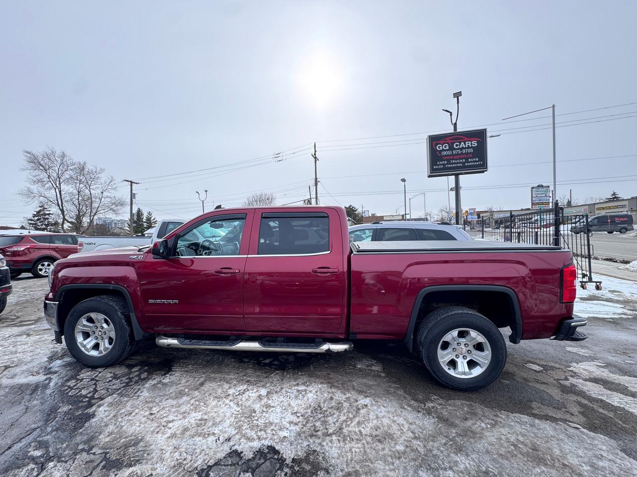 2018 GMC Sierra 1500 4WD Crew Cab 153.0" SLE | CERTIFIED | STD BED Photo