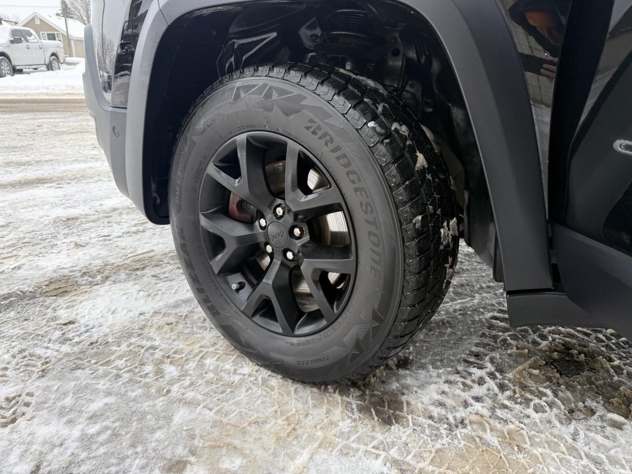 2018 Jeep Cherokee Trailhawk Leather Plus Photo