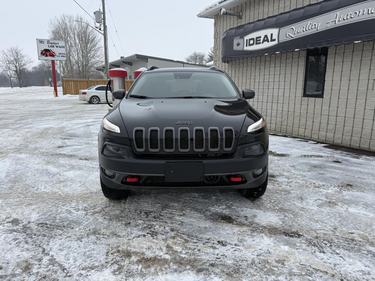 2018 Jeep Cherokee Trailhawk Leather Plus Photo