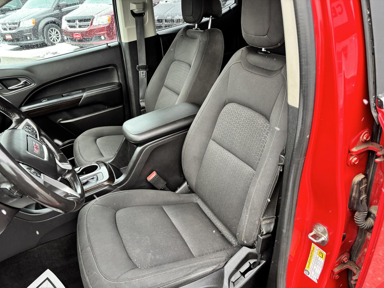 2016 GMC Canyon 4WD SLE ** CARPLAY, TOW PKG ** Photo