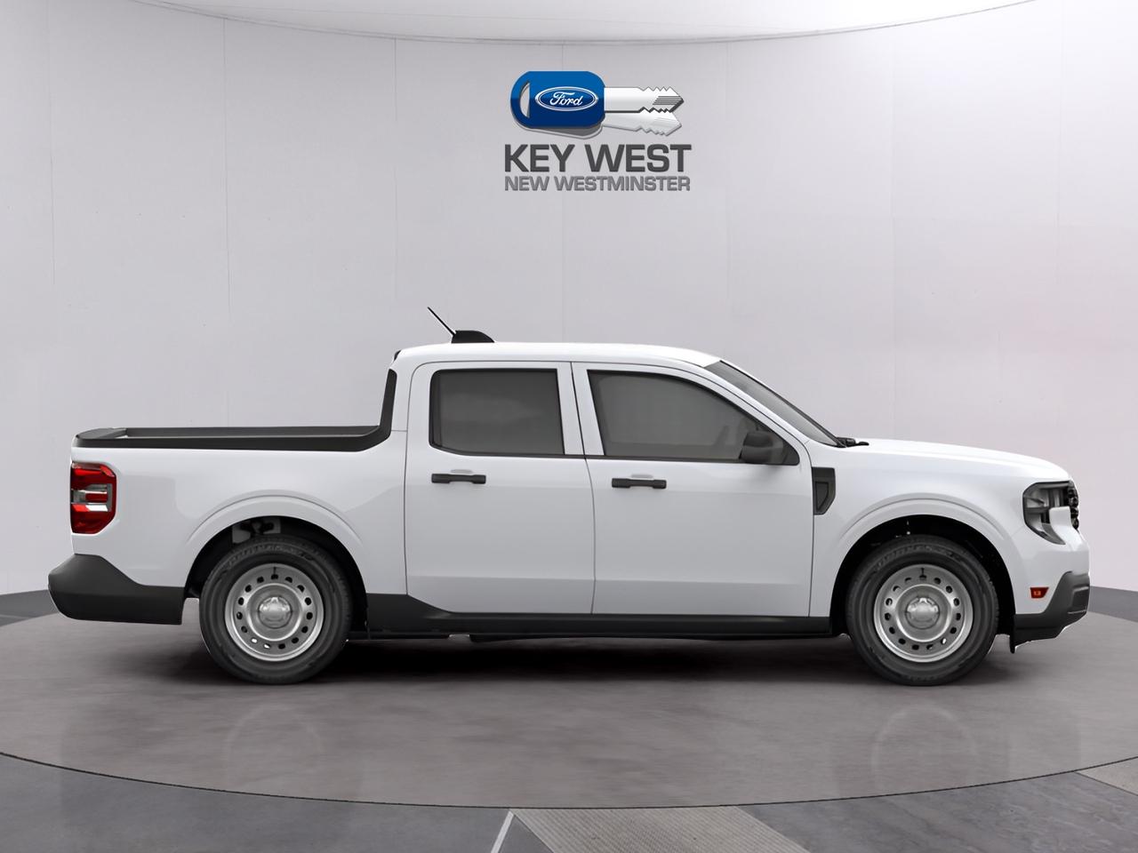 2026 Ford Maverick XL AWD SuperCrew Photo3