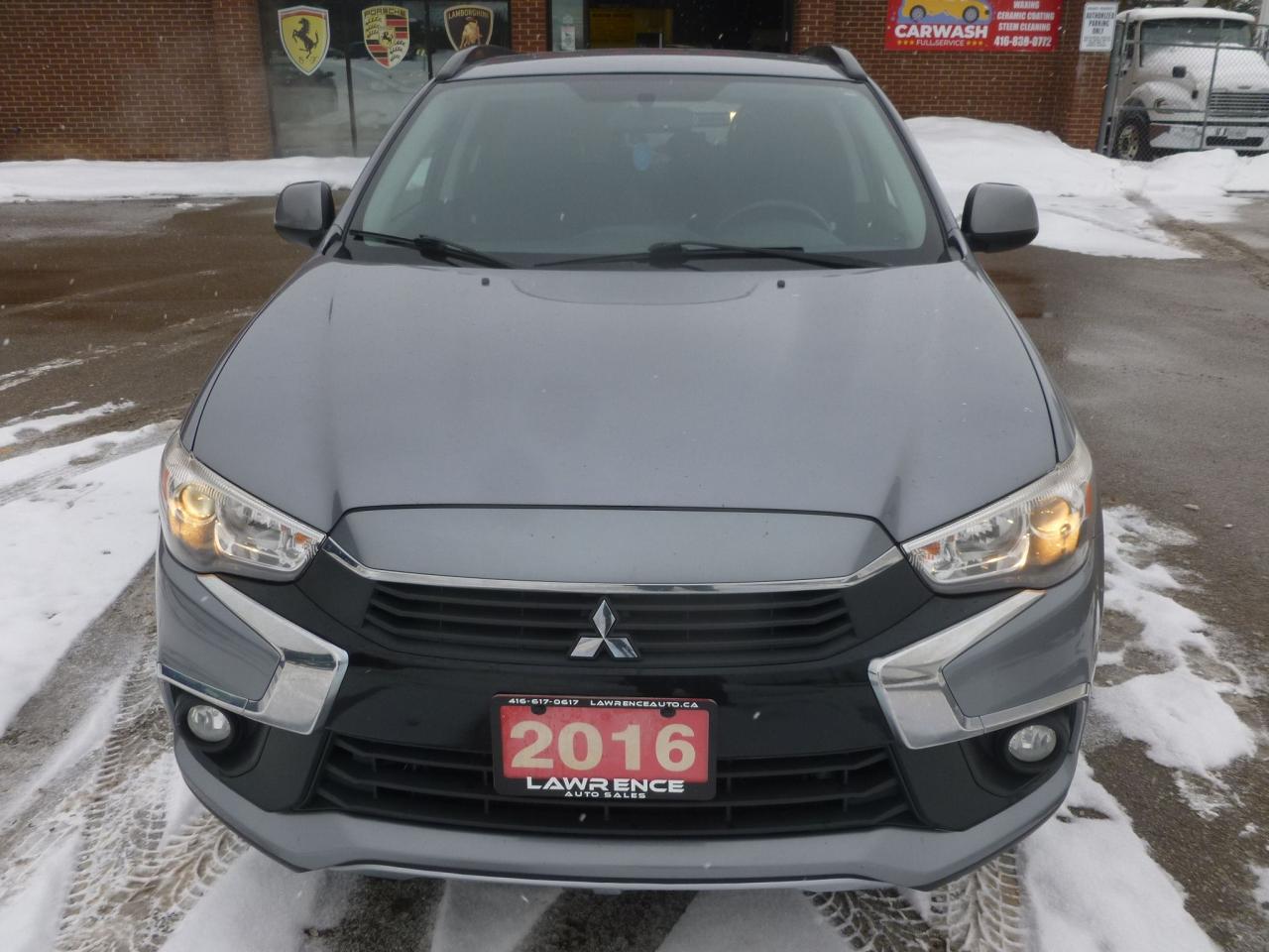 2016 Mitsubishi RVR SE Limited Edition Photo