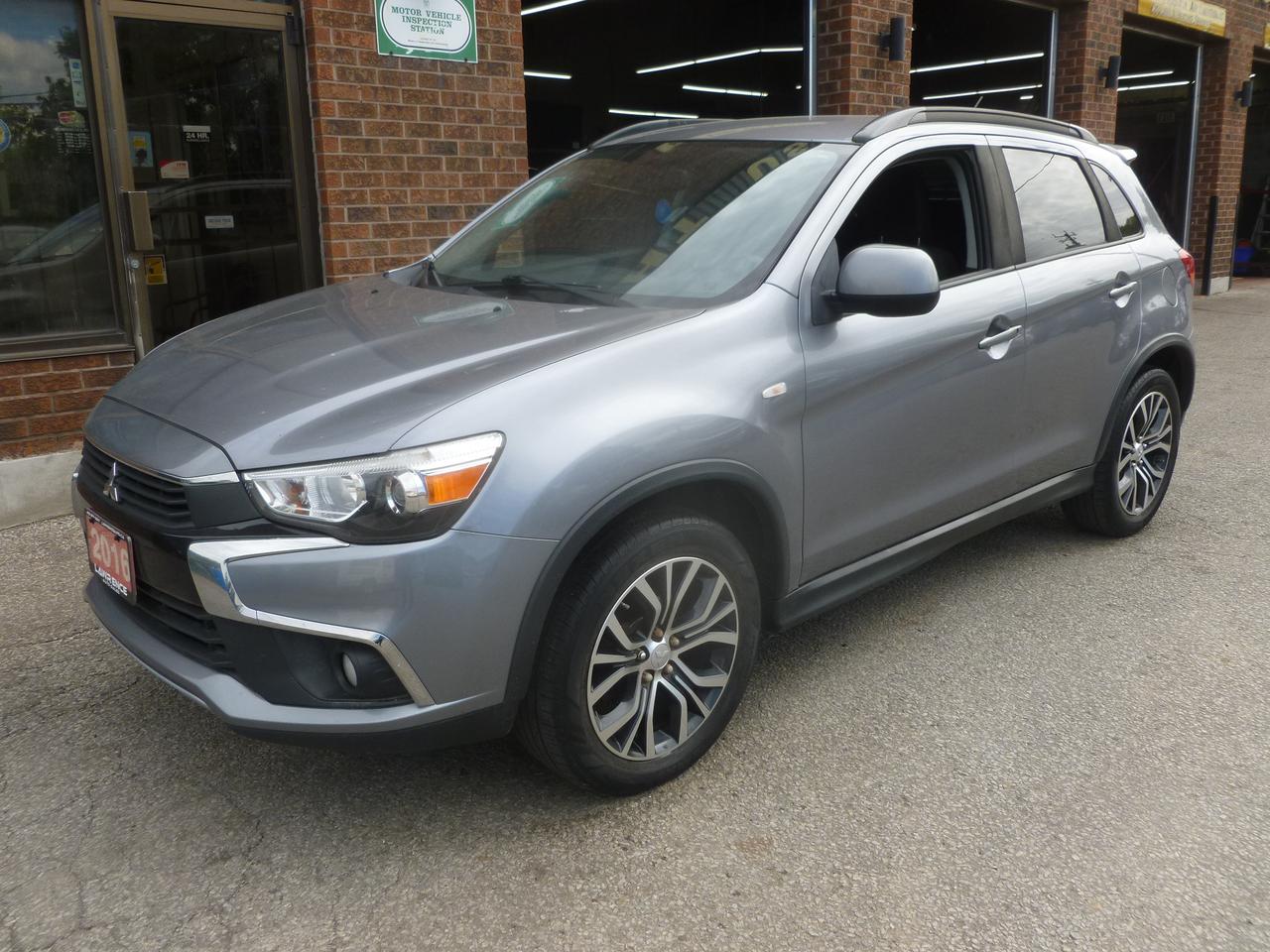 <p>New arrival, local trade from franchise dealer, accident free and well equipped with a 2.4L 4 cylinder engine, CVT transmission, power group, 4WD, alloy wheels with 2nd set of snow tires on steel wheels,&nbsp; reliable and economical SUV with balance of 10 year/160,000 km powertrain warranty.&nbsp;</p>
