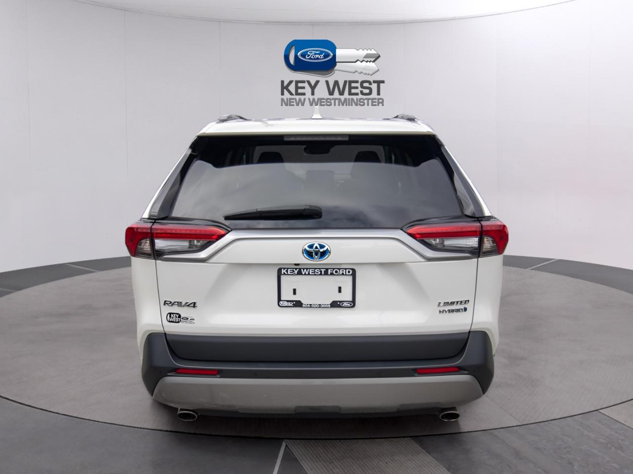2022 Toyota RAV4 Hybrid Limited AWD Photo3