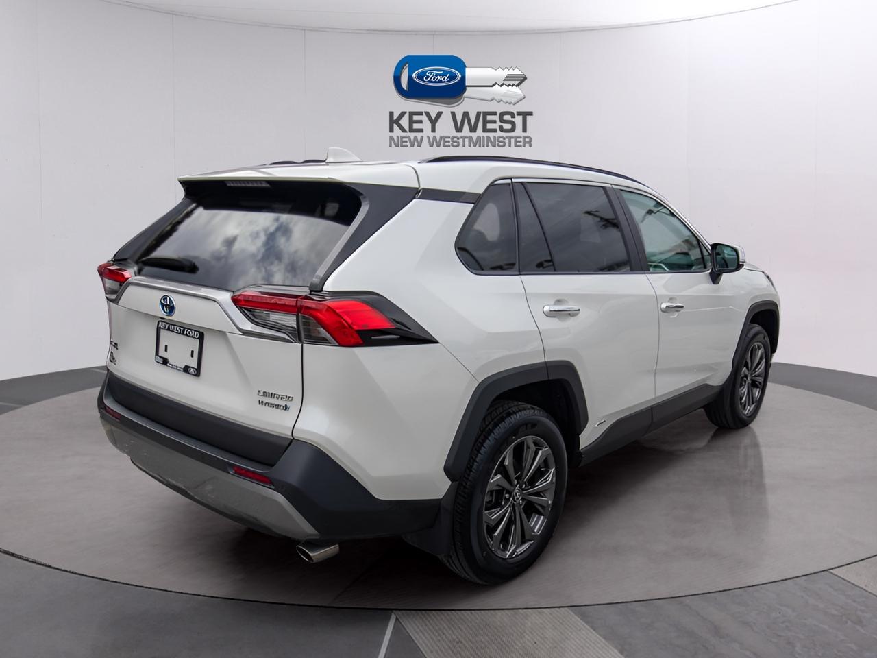 2022 Toyota RAV4 Hybrid Limited AWD Photo4