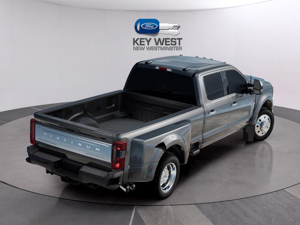 2024 Ford F-450 SUPER DUTY Photo2