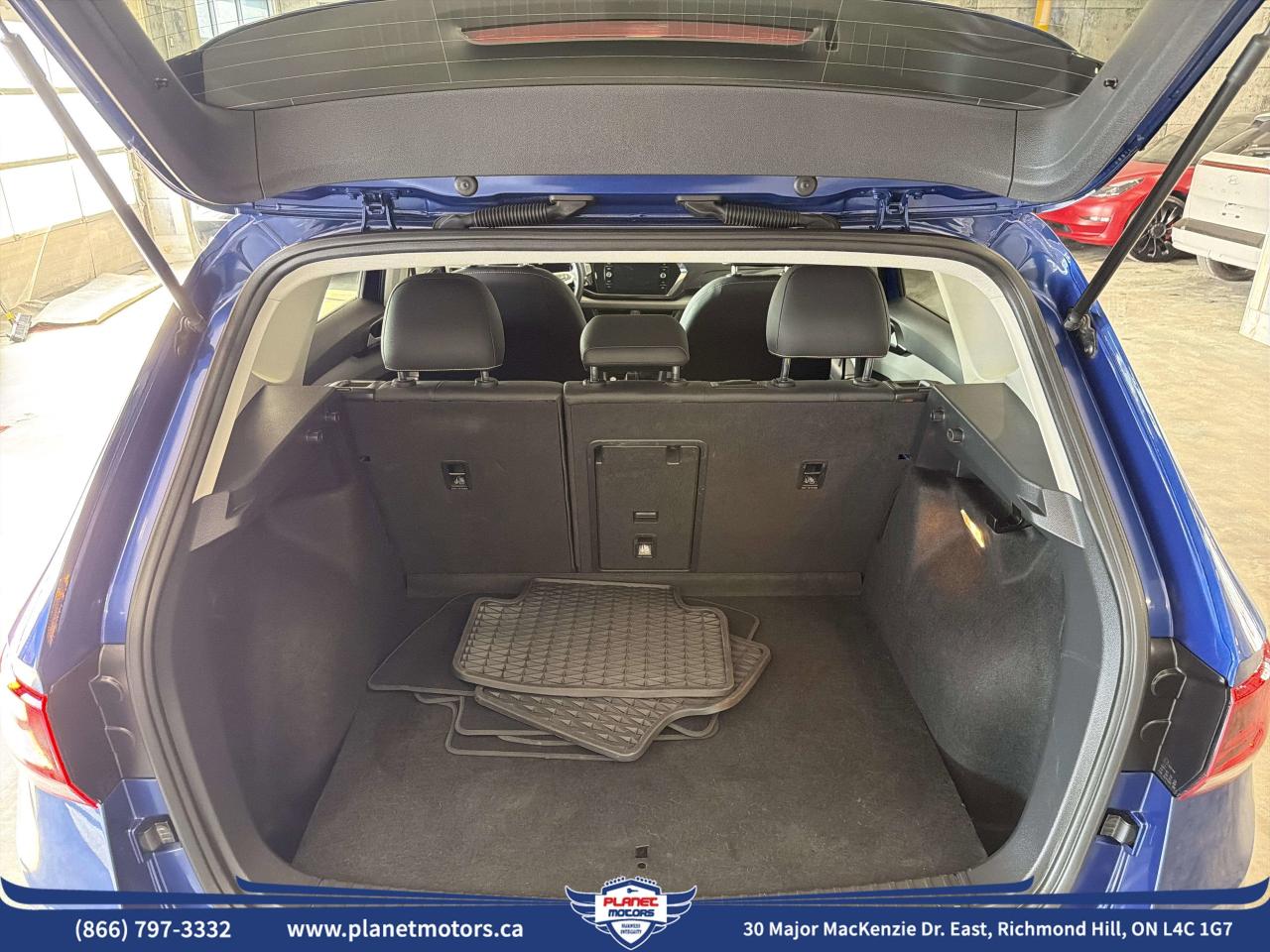 2023 Volkswagen Taos Highline Photo