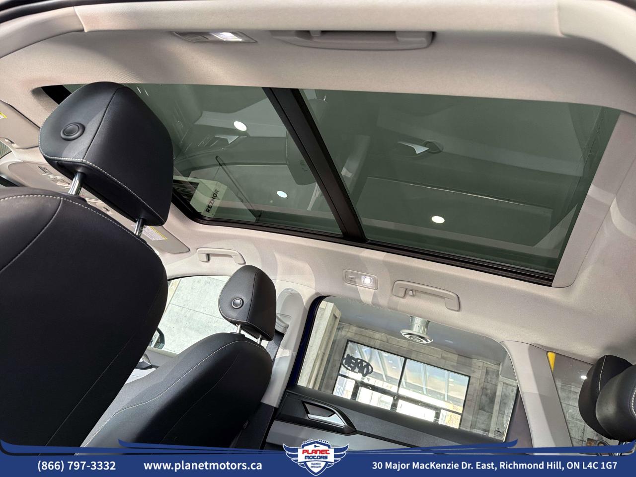 2023 Volkswagen Taos Highline Photo