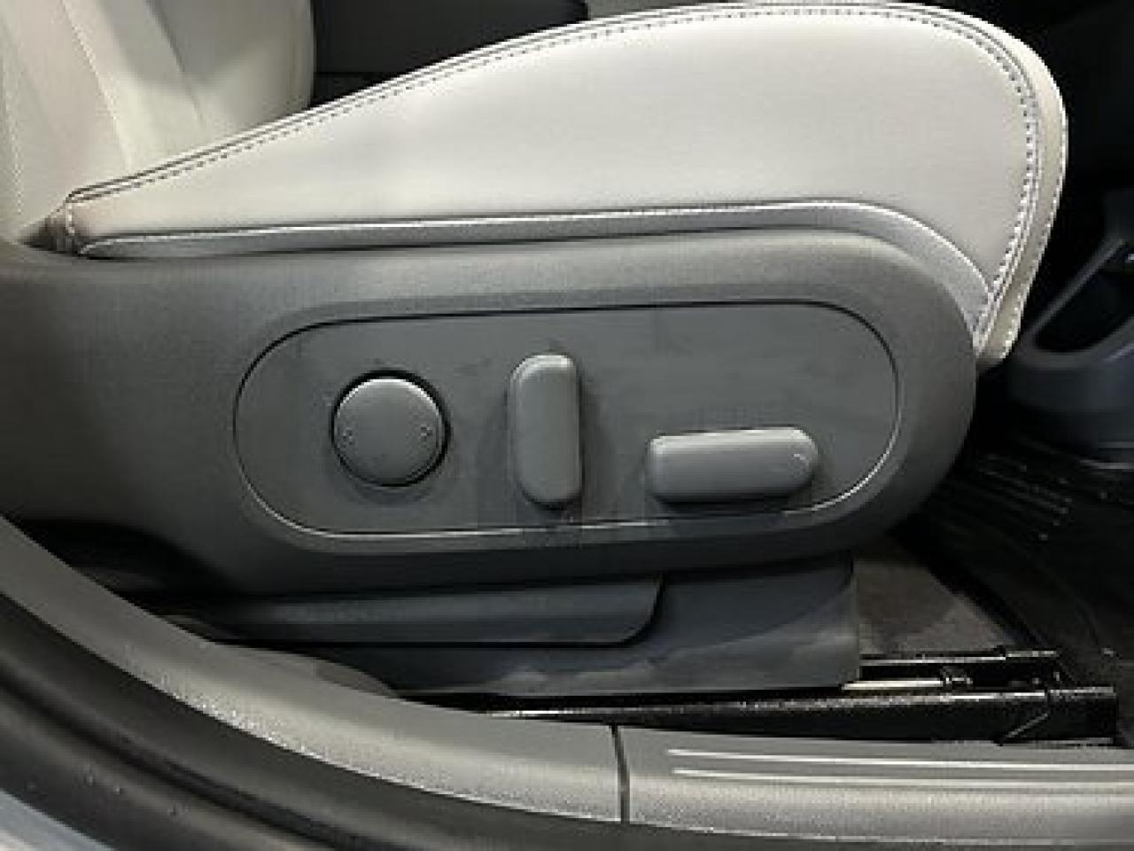 2023 Hyundai IONIQ 5 Preferred Photo