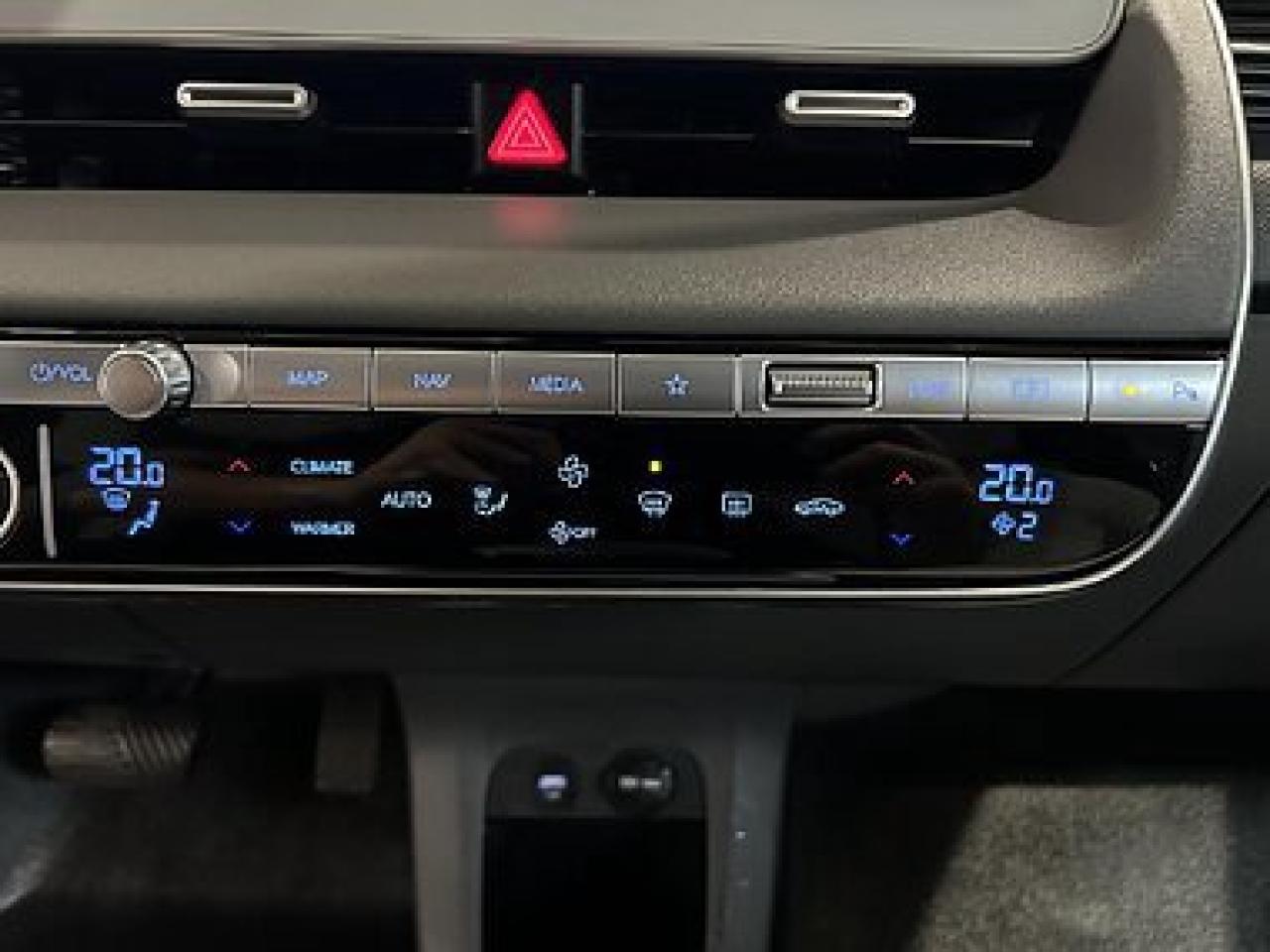 2023 Hyundai IONIQ 5 Preferred Photo