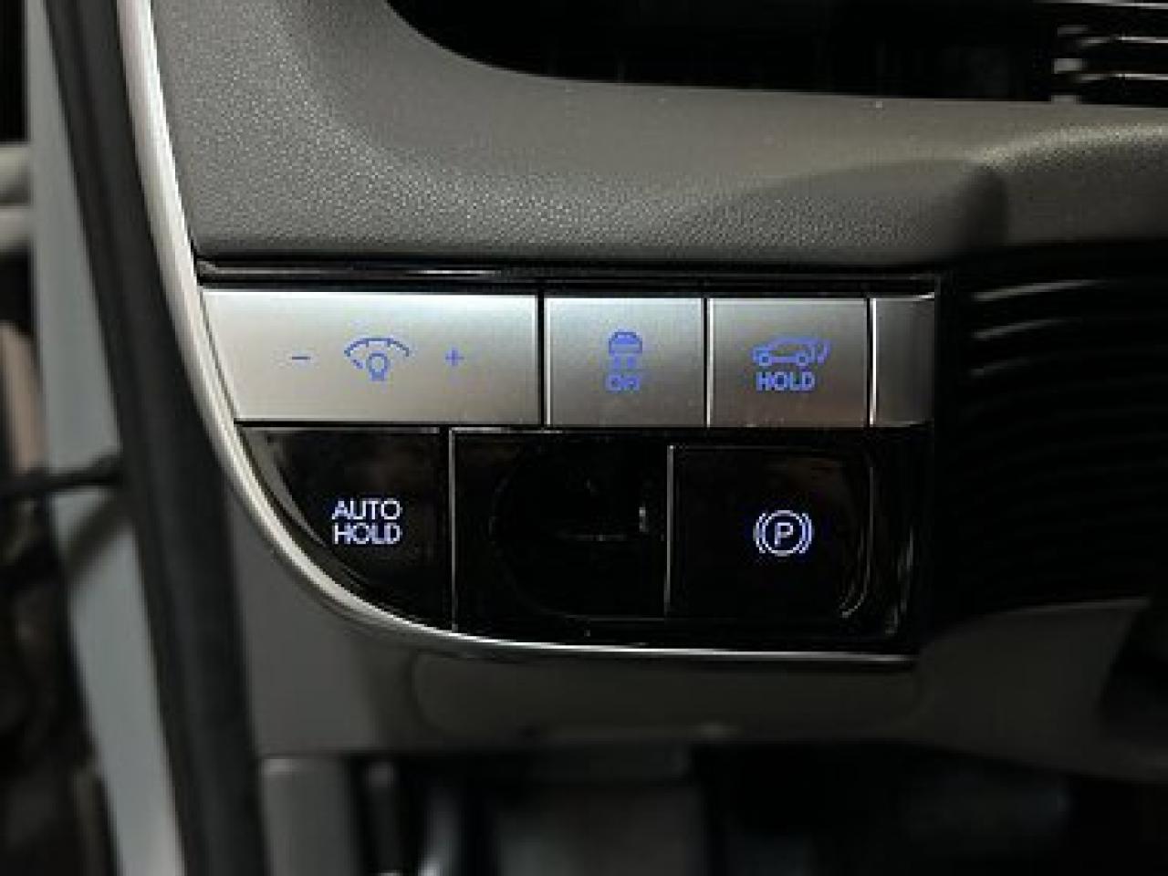 2023 Hyundai IONIQ 5 Preferred Photo