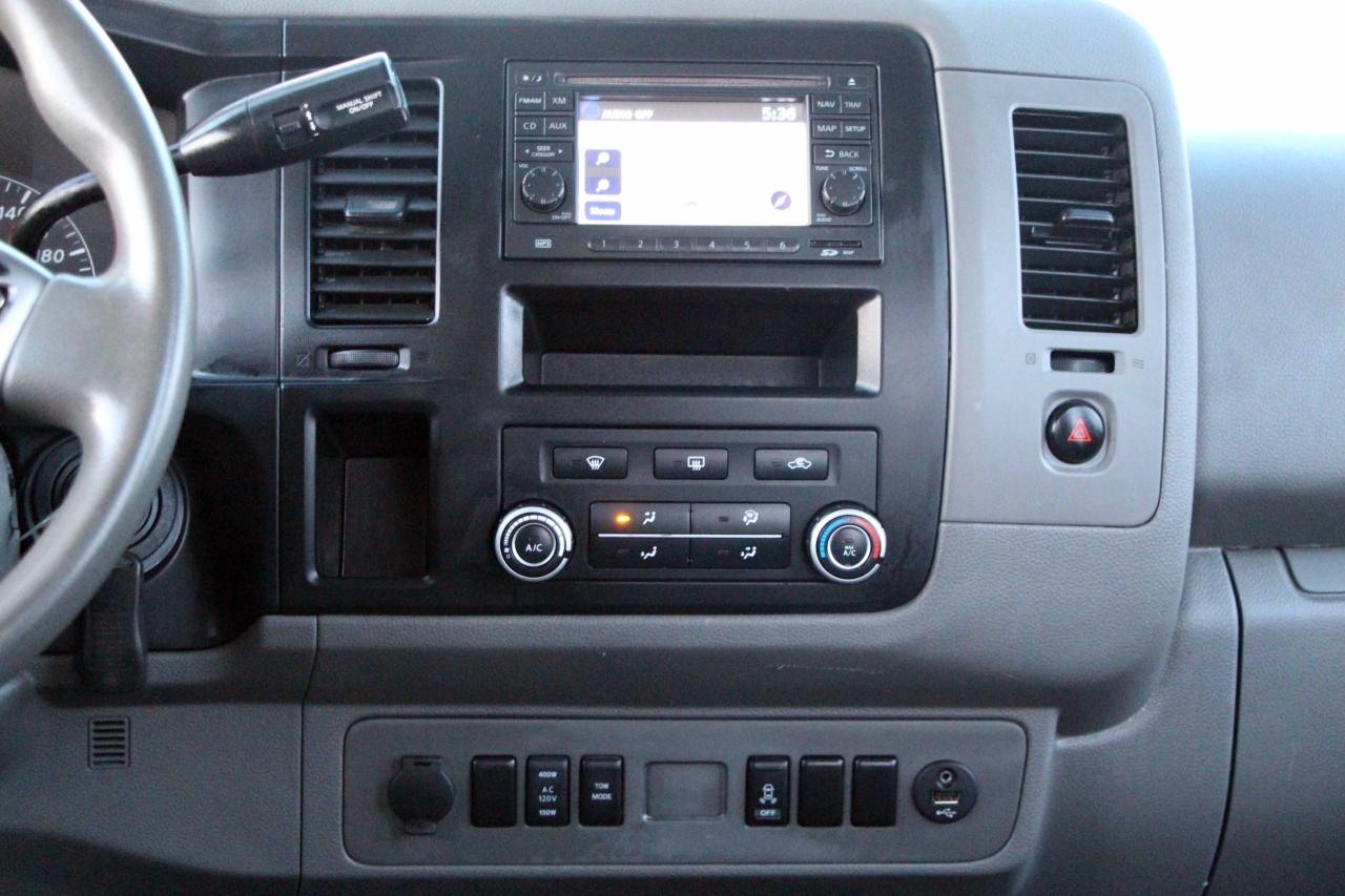2014 Nissan NV 2500 SV Photo