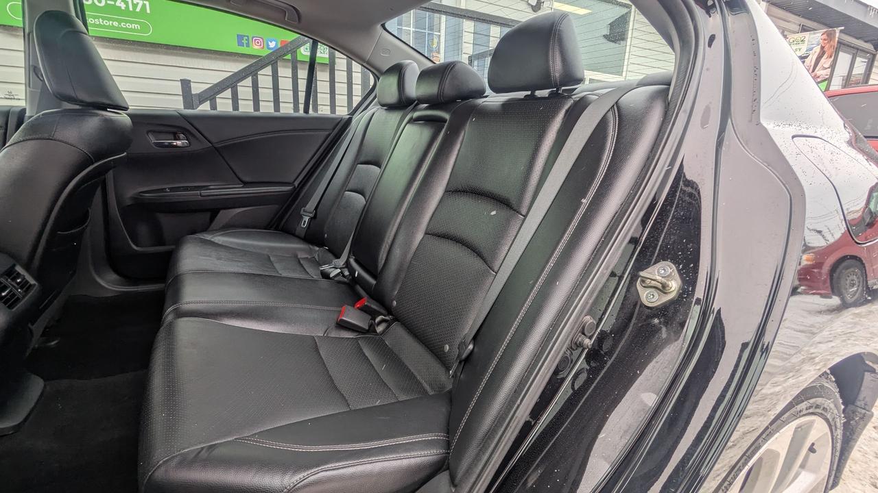 2014 Honda Accord Touring Photo