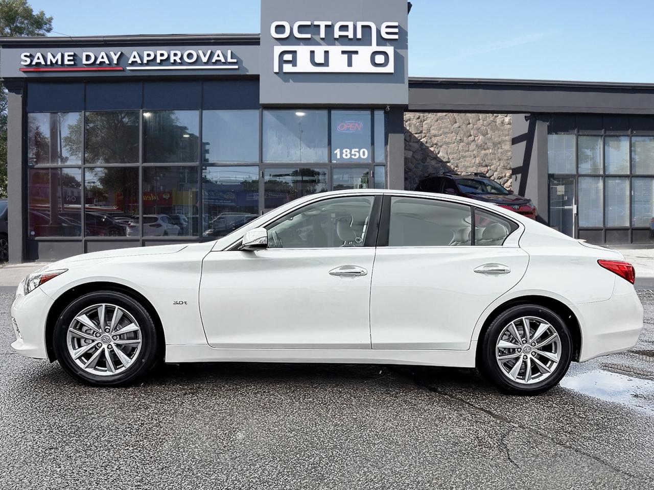 2017 Infiniti Q50 3.0T Sport AWD Photo2