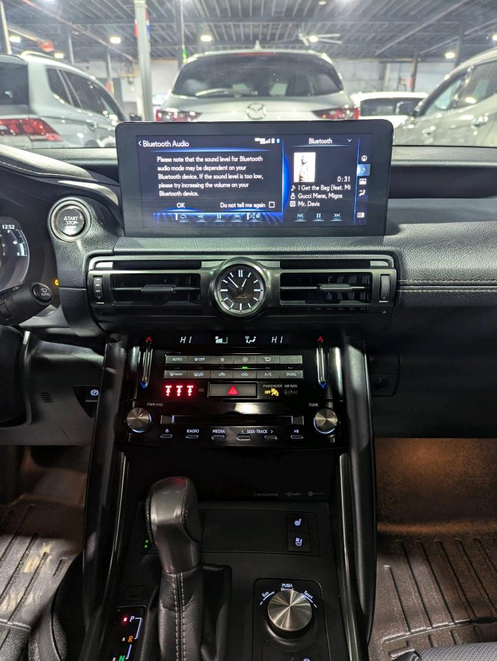 2024 Lexus IS IS 300 AWD Photo