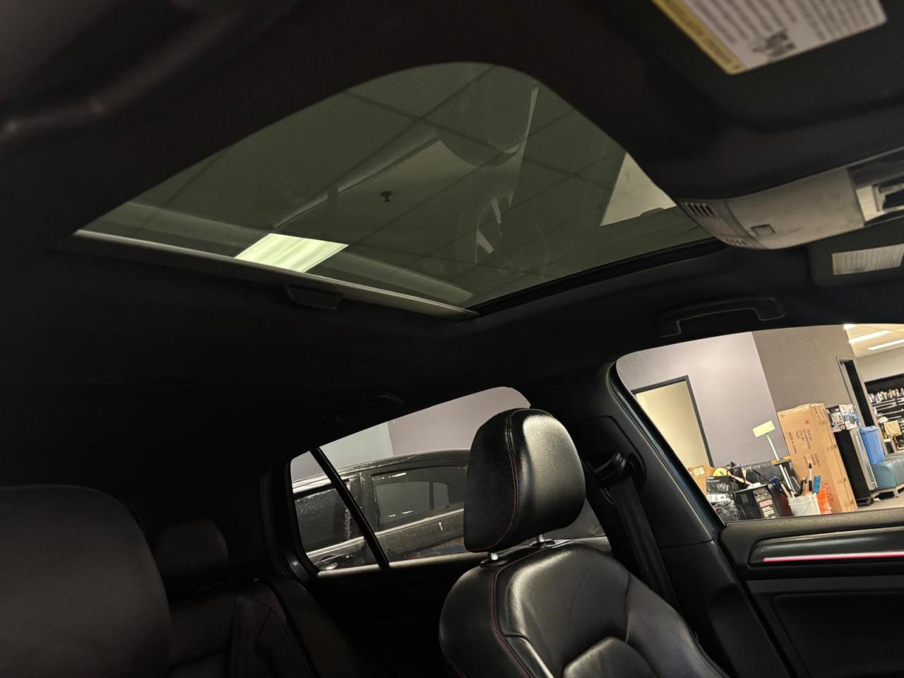 2018 Volkswagen Golf GTI Autobahn 5-door Manual 10 SERVICE SERCORDS Photo