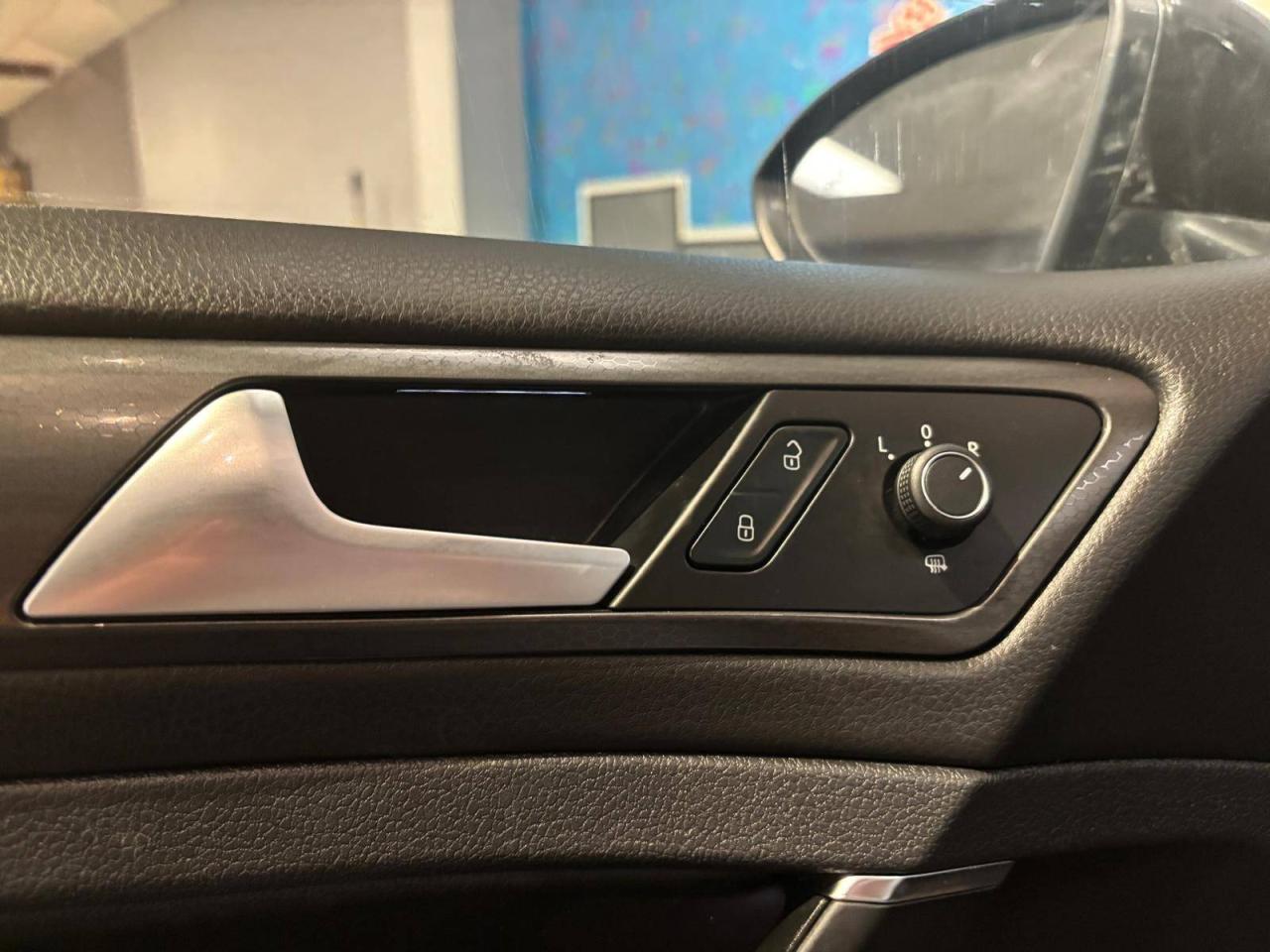 2018 Volkswagen Golf GTI Autobahn 5-door Manual 10 SERVICE SERCORDS Photo