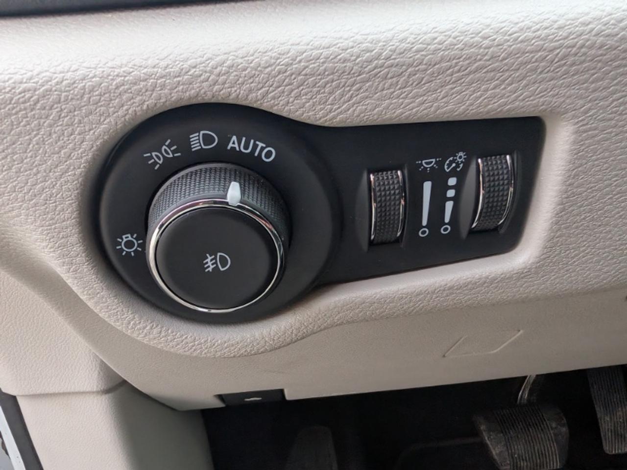13567184