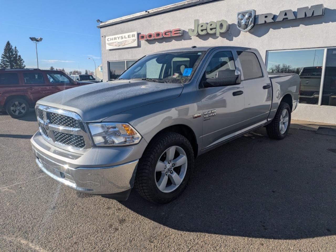 2023 RAM 1500 Classic SLT Photo2