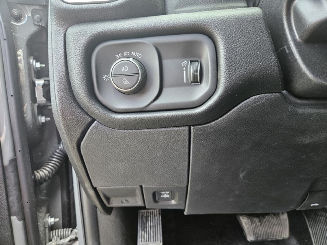 13567289