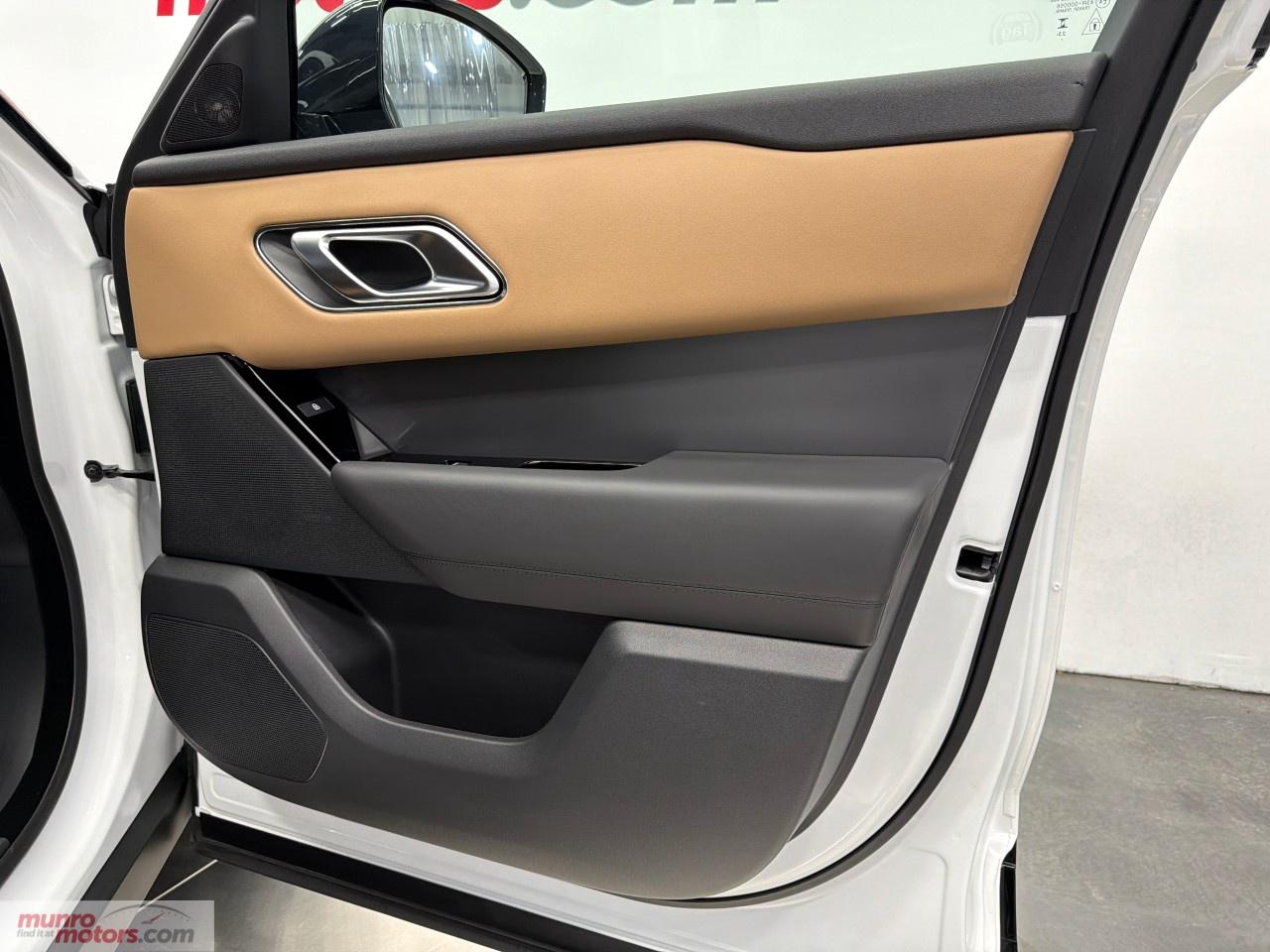 2025 Land Rover Range Rover Velar P400 Dynamic HSE Photo